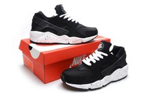 Мужские кроссовки Nike Huarache на каждый день черные